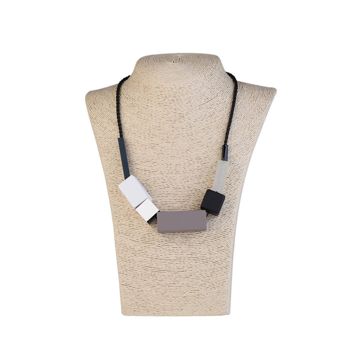 LUZAKA Dámsky Náhrdelník KARO sivý 042554