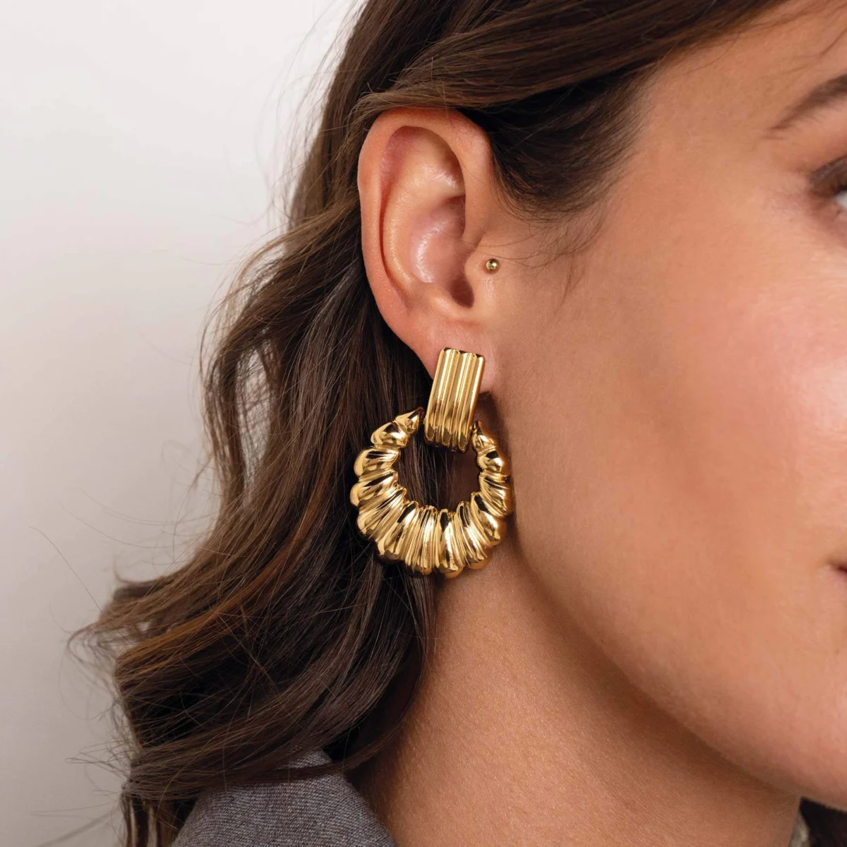 Dámske oceľové náušnice Jovia 11135 LUZAKA – Obrázok 3