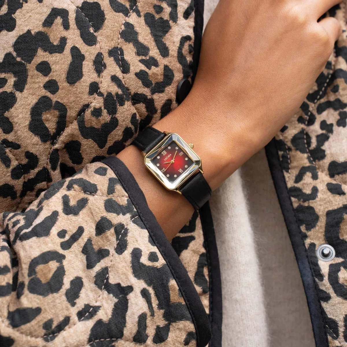 Dámske hodinky Camille  Čierne 11512 LUZAKA – Obrázok 4