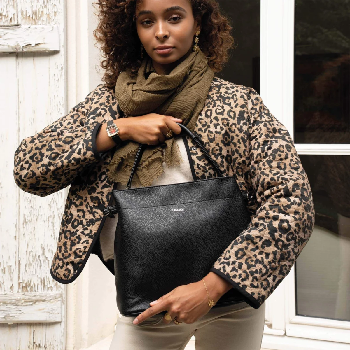 Dámska taška Čierna Zouka 11471 LUZAKA – Obrázok 5