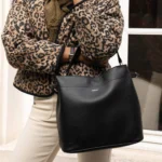 Dámska taška Čierna Zouka 11471 LUZAKA – Obrázok 2