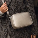 Dámska taška Esther zlatá 11485 LUZAKA – Obrázok 4