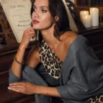 Dámsky náhrdelník Lolly červený z pozlátenej ocele 11561 LUZAKA – Obrázok 3