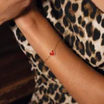 Dámsky náramok Lolly červený z pozlátenej ocele 11562 LUZAKA – Obrázok 2