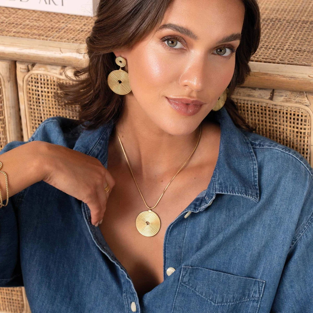 Dámske pozlátené oceľové náušnice Marina 11388 LUZAKA