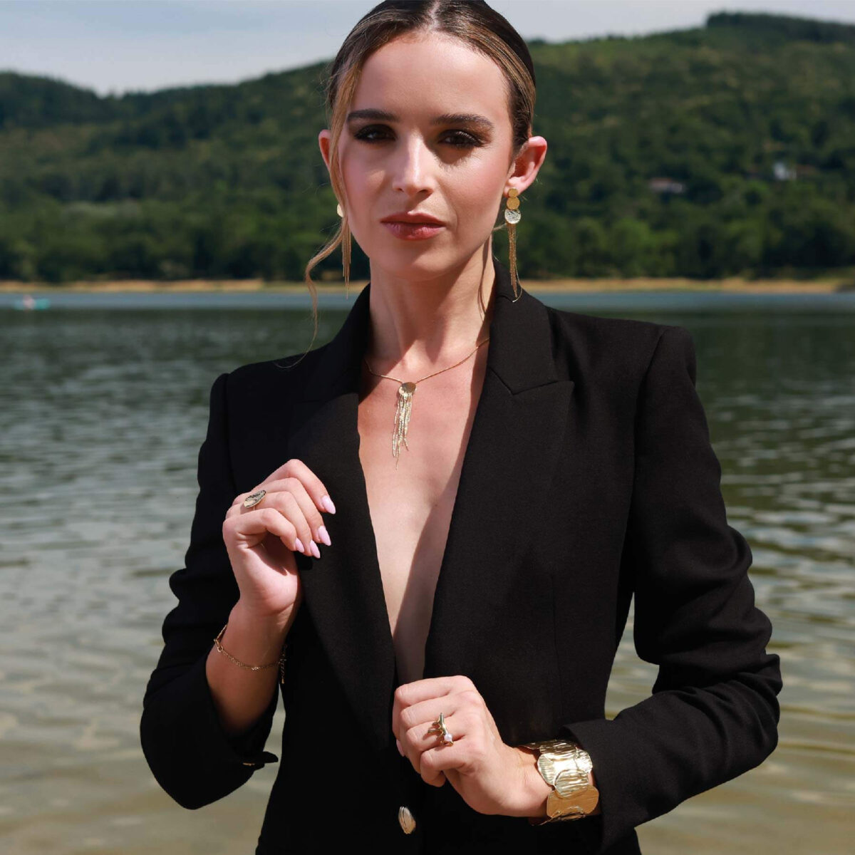 Náhrdelník Margaux z pozlátenej ocele 11753 LUZAKA